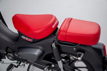 22YM Honda C125A Super Cub - Image 11