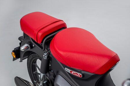 22YM Honda C125A Super Cub - Image 12