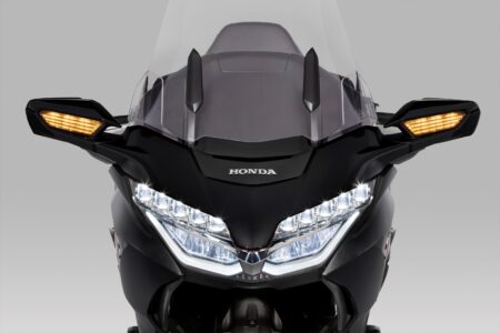23YM Honda GL1800 Goldwing Tour - Image 9